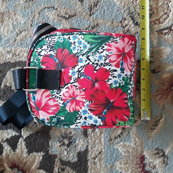 3x*Host Pick*Betsey Johnson cube lunch bag - Picture 15 of 16